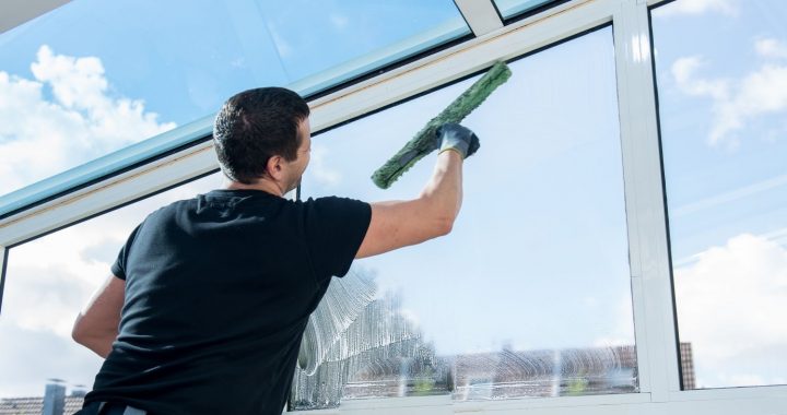 Qualities of Glass Cleaning Companies