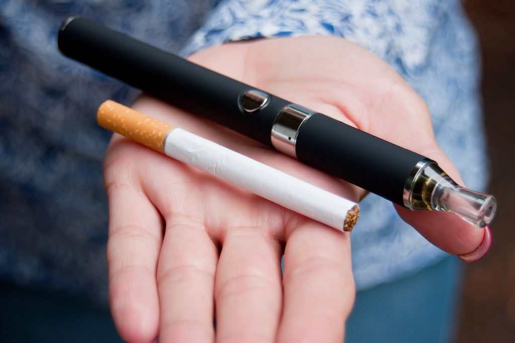 Top Benefits of Using Electronic Cigarettes