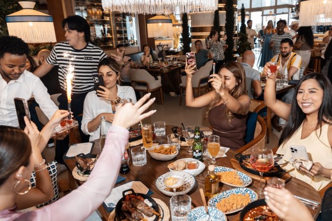 Tips To Plan A Saturday Brunch Crawl With Friends