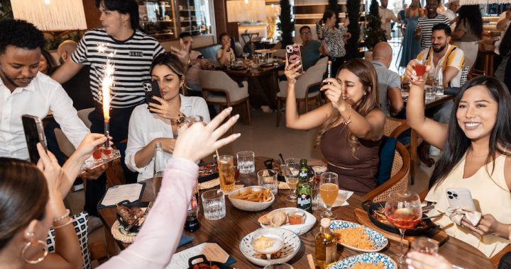 Tips To Plan A Saturday Brunch Crawl With Friends